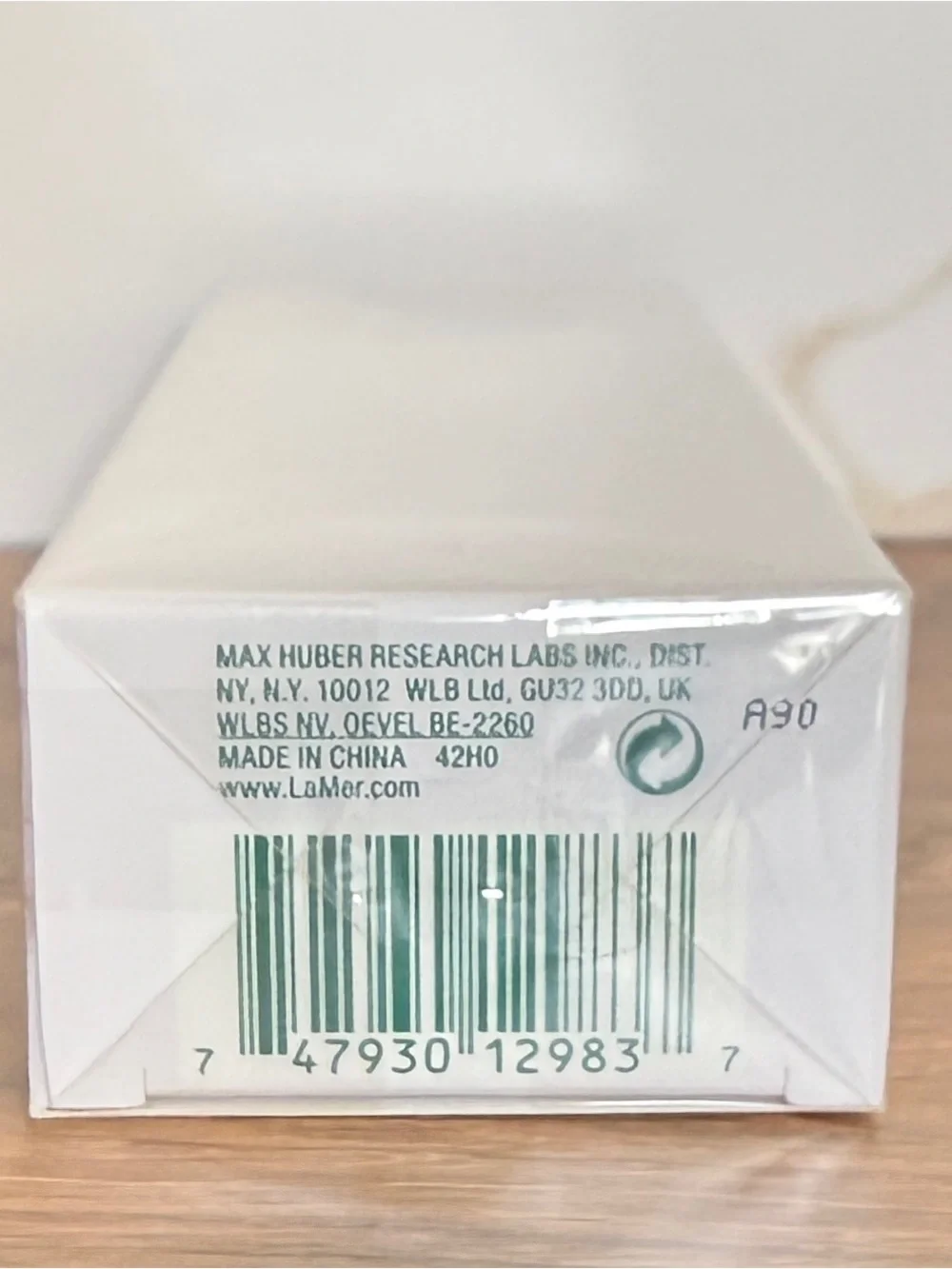 La Mer Skincolor The Angled Foundation Brush New Sealed in Box Luxury Brush